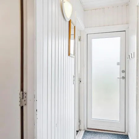 בית נופש Beautiful In With 3 Bedrooms, Sauna And Internet Knebel