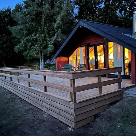 Beautiful In With 3 Bedrooms, Sauna And Internet