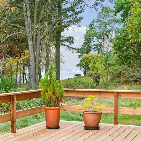 Beautiful In With 3 Bedrooms, Sauna And Internet